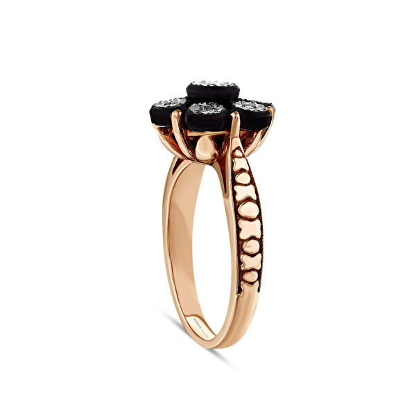 Assos Altın Yüzük