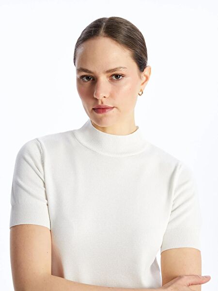 LC Waikiki Kadın Triko, Kazak