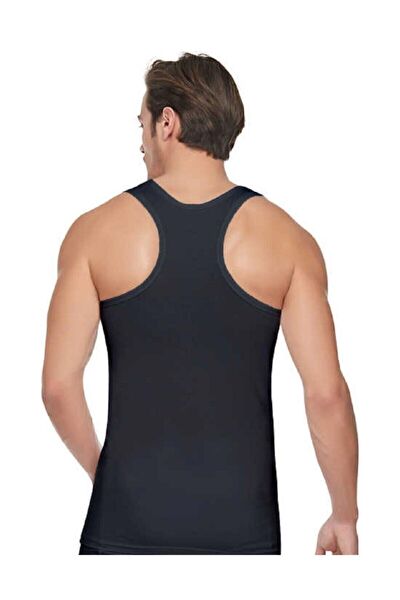 Seher Erkek Atlet, Fanila