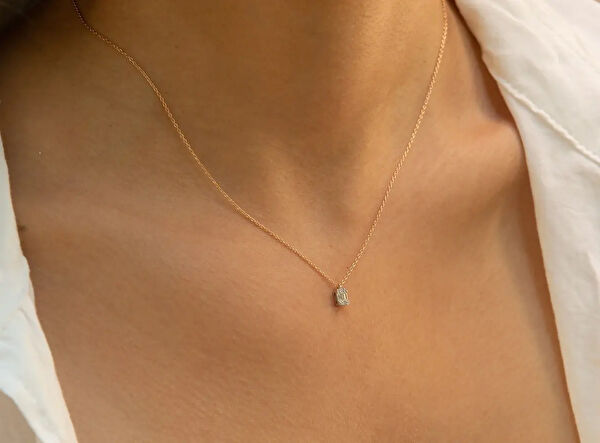 Safir Mücevher Altın Kolye