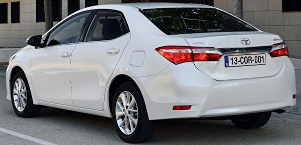 ŞüsCarOto Aksesuar Bagaj Spoileri