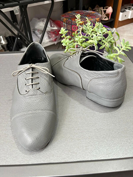 Bitangosu Dans, Bale Ayakkabısı