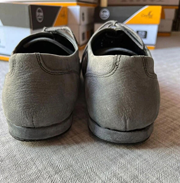 Bitangosu Dans, Bale Ayakkabısı