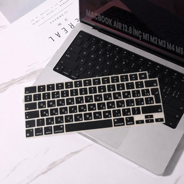 Sneezy Notebook Ekran Koruyucu
