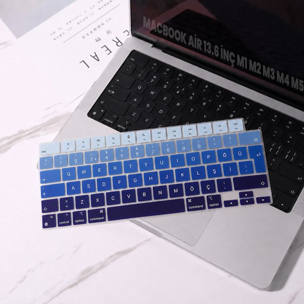Sneezy Notebook Ekran Koruyucu