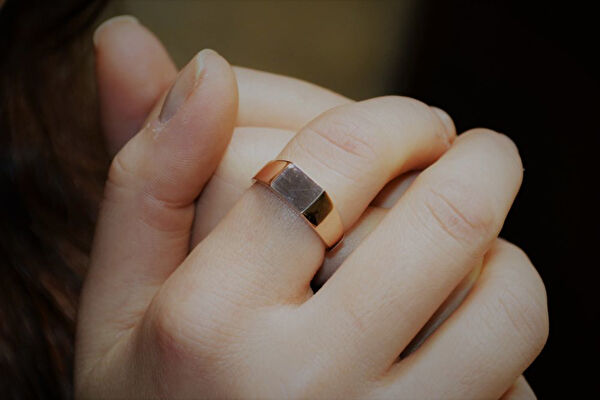 Sembol Gold Kadın Yüzük