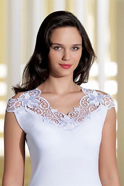 Veralya Kadın Atlet, Body