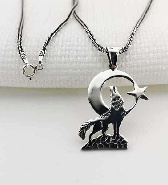 Takıhan Kolye, Zincir, Künye