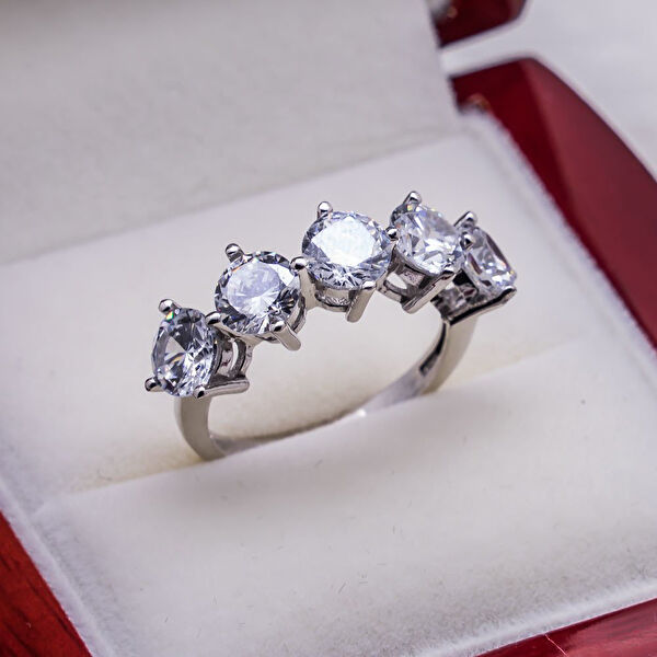 Takıhan Kadın Yüzük