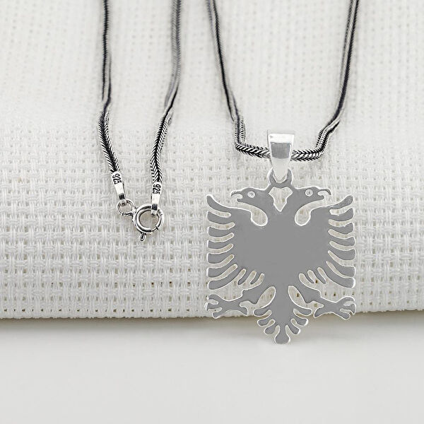 Takıhan Kolye, Zincir, Künye