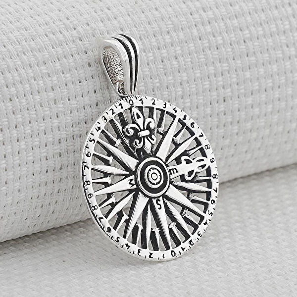 Takıhan Kolye, Zincir, Künye