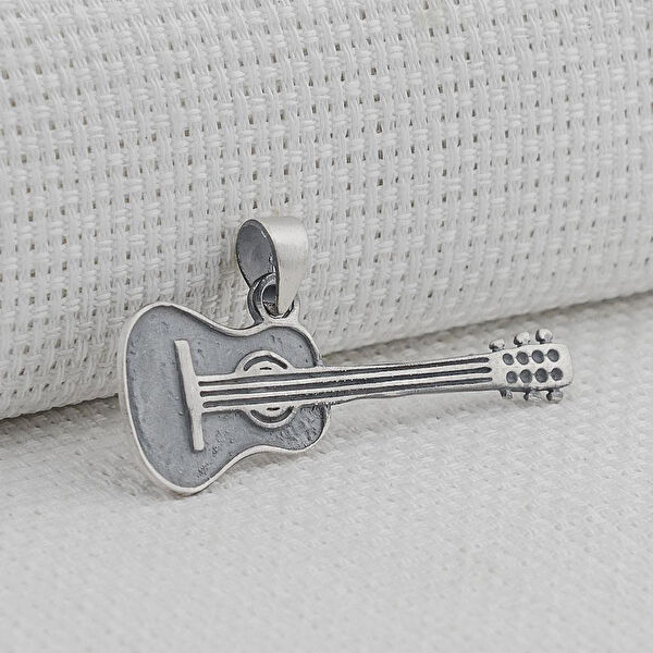 Takıhan Kolye, Zincir, Künye