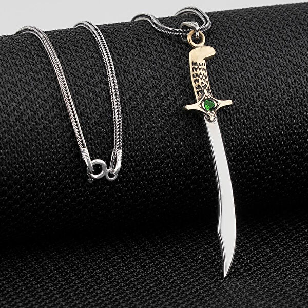 Takıhan Kolye, Zincir, Künye