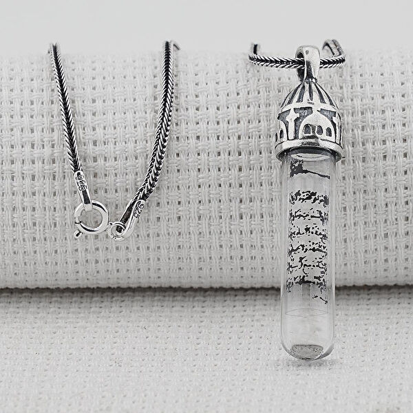 Takıhan Kolye, Zincir, Künye