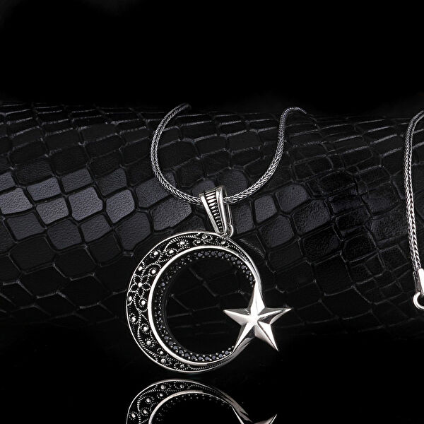 Takıhan Kolye, Zincir, Künye