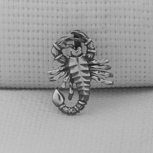 Takıhan Kolye, Zincir, Künye