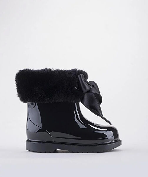 Igor Kız Çocuk Bot, Çizme