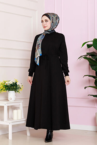 Sevitli Tesettür Elbise