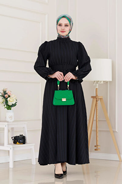 Sevitli Tesettür Elbise