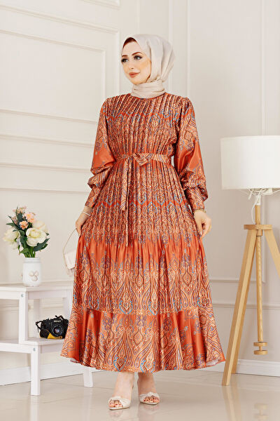 Sevitli Tesettür Elbise