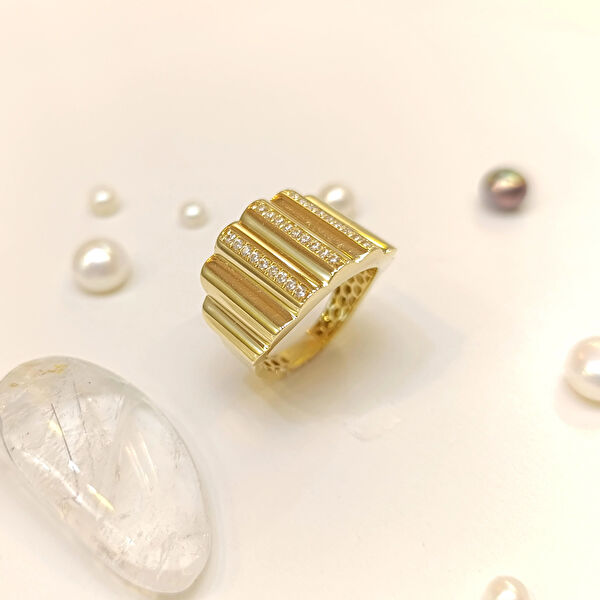 Altın Altın Yüzük