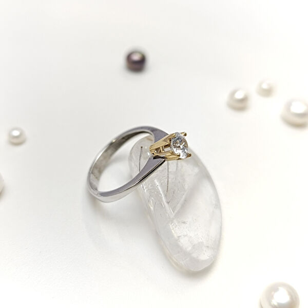 Altın Altın Yüzük