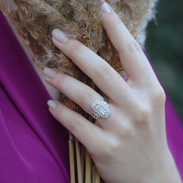 Necati Gün Kadın Yüzük