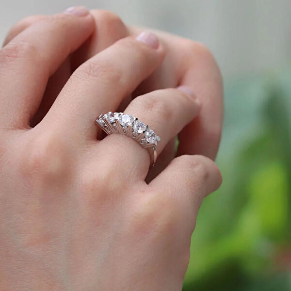 Starlight Diamond Kadın Yüzük