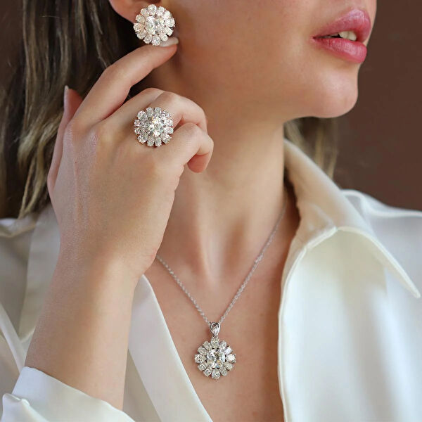 Necati Gün Takı Seti