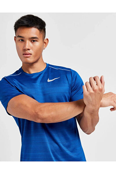 Nike Sporcu Tişört