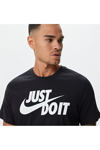 Nike Sporcu Tişört