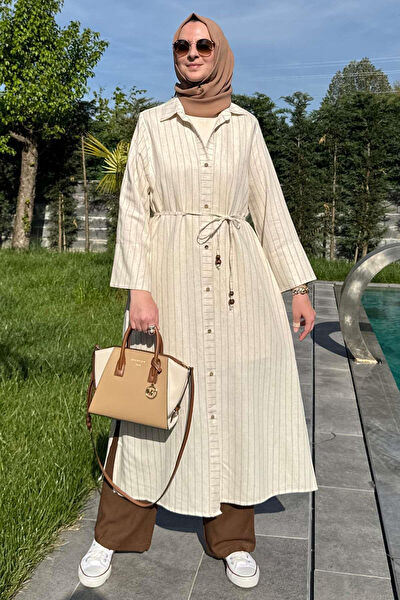 Rabia Şamlı Pardösü, Kap