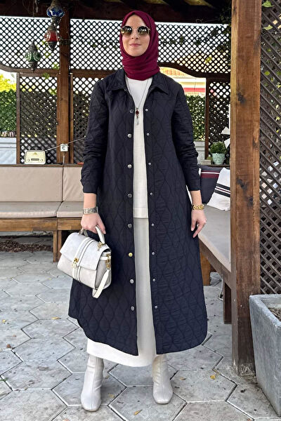 Rabia Şamlı Pardösü, Kap