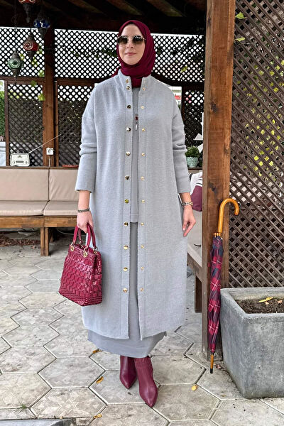 Rabia Şamlı Pardösü, Kap