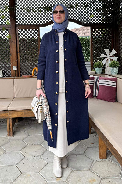 Rabia Şamlı Pardösü, Kap