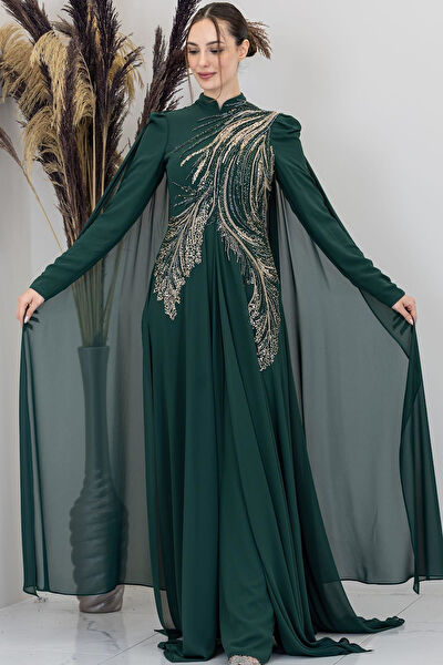 Esilanur Tulum ve Salopet