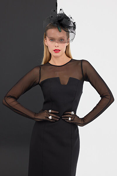 Nok İstanbul Kadın Atlet, Body