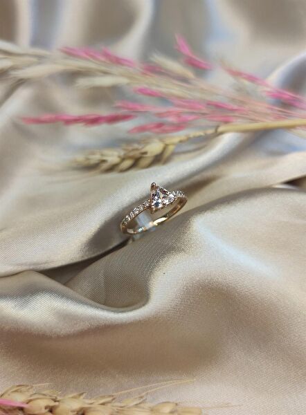 Cem Aykan Kuyumculuk Kadın Yüzük