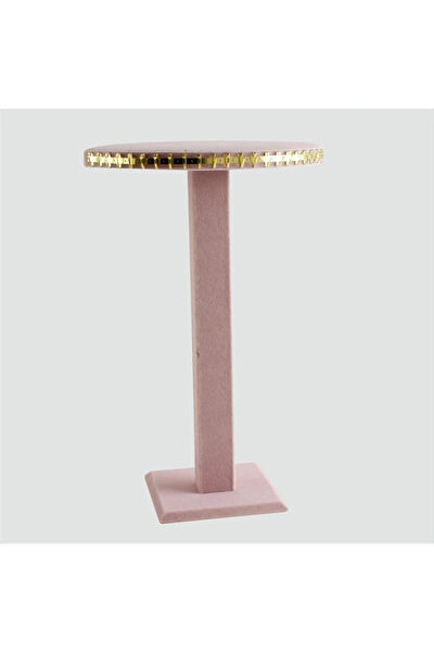 Genel Takı Kutusu, Standı