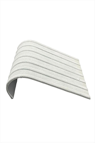 Genel Takı Kutusu, Standı