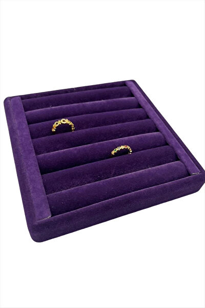 Genel Takı Kutusu, Standı