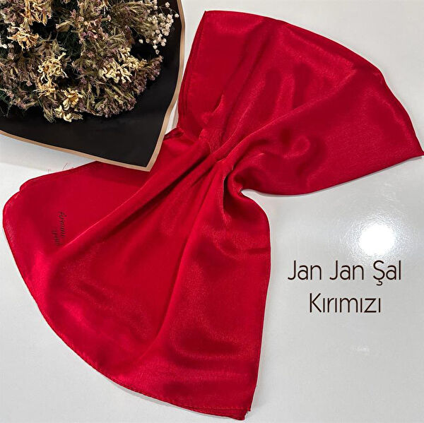 Armine Şal, Eşarp ve Aksesuarı