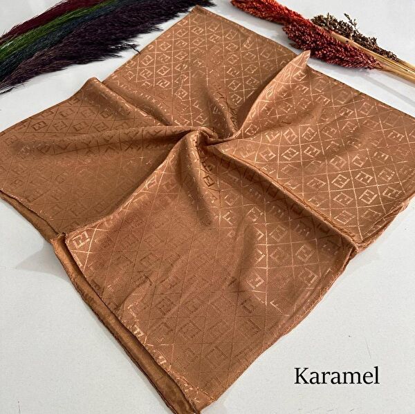 Karamel Şal, Eşarp ve Aksesuarı