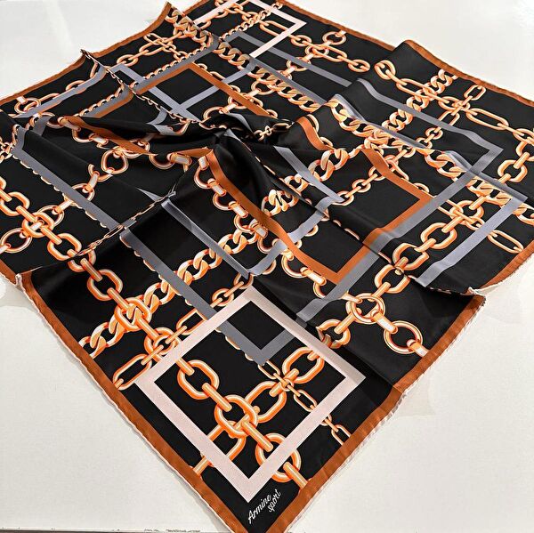 Armine Şal, Eşarp ve Aksesuarı