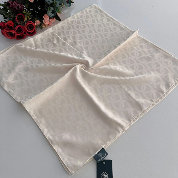 Bonjela Şal, Eşarp ve Aksesuarı