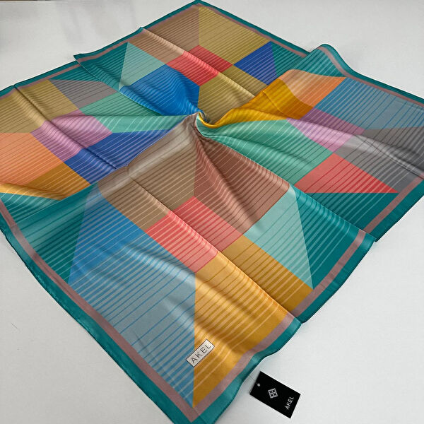 Akel Şal, Eşarp ve Aksesuarı