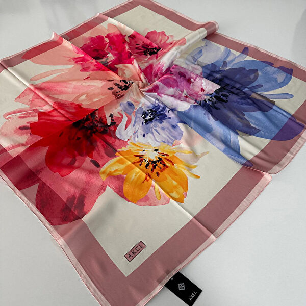 Akel Şal, Eşarp ve Aksesuarı