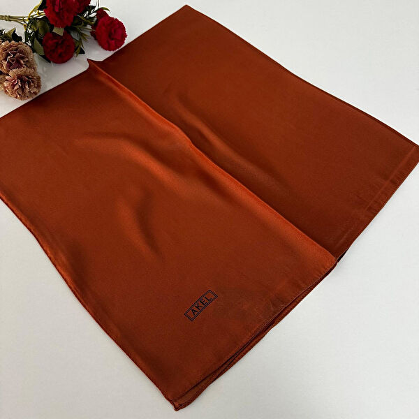 Akel Şal, Eşarp ve Aksesuarı