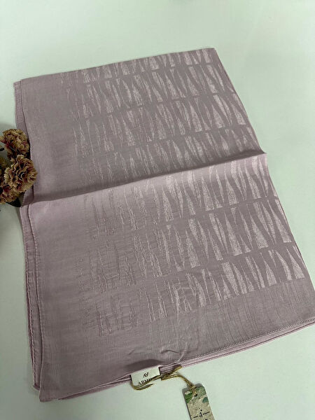 Armine Şal, Eşarp ve Aksesuarı