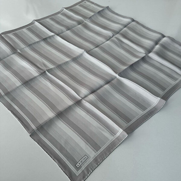 Armine Şal, Eşarp ve Aksesuarı